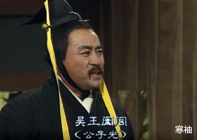 剑池|水中古墓藏3000把宝剑，秦始皇都盗不走，专家抽干水后发现玄机