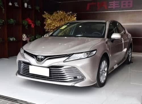 丰田凯美瑞|雅阁不“香”了，凯美瑞起配2.5L+8AT，油耗3毛钱，不足21万