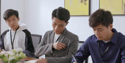 「搜狗」科大讯飞的生意被抢！搜狗一次打通33国语言，马化腾：已下单