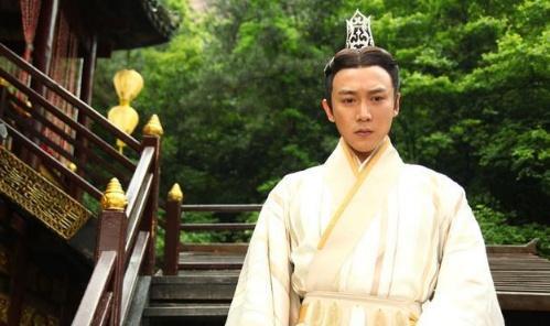 『汉武帝』大臣保持一奇怪习惯达20年，汉武帝发现后，悄悄处死自己一个宠妃