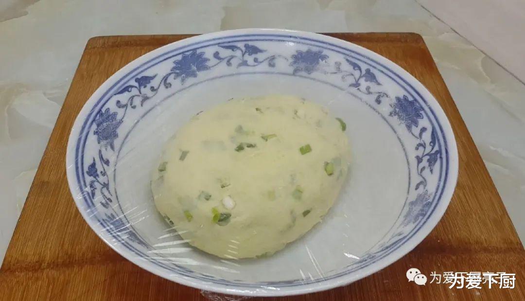 [土豆]土豆别再炒着吃了，锅里烙一烙，比馒头饼干好吃，学会都能开店了