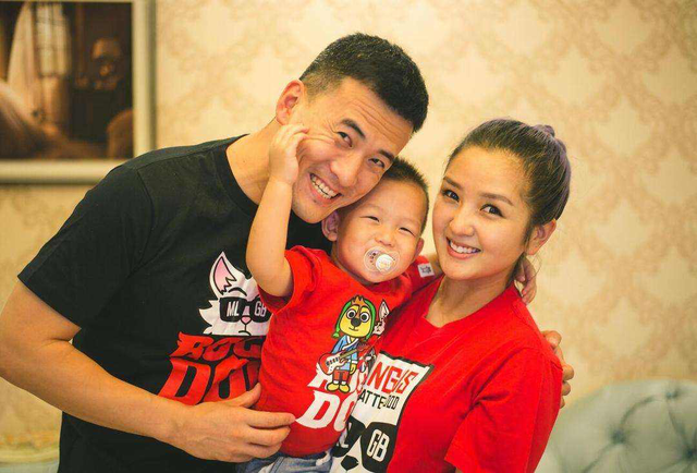 何潔自曝三個月沒工作，為養活4個孩子，隻能選擇搬離北京-圖6