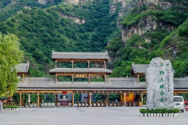 野三坡▲疫情以来首家破产的5A景区,曾日均接待1.6万人,现人迹寥寥