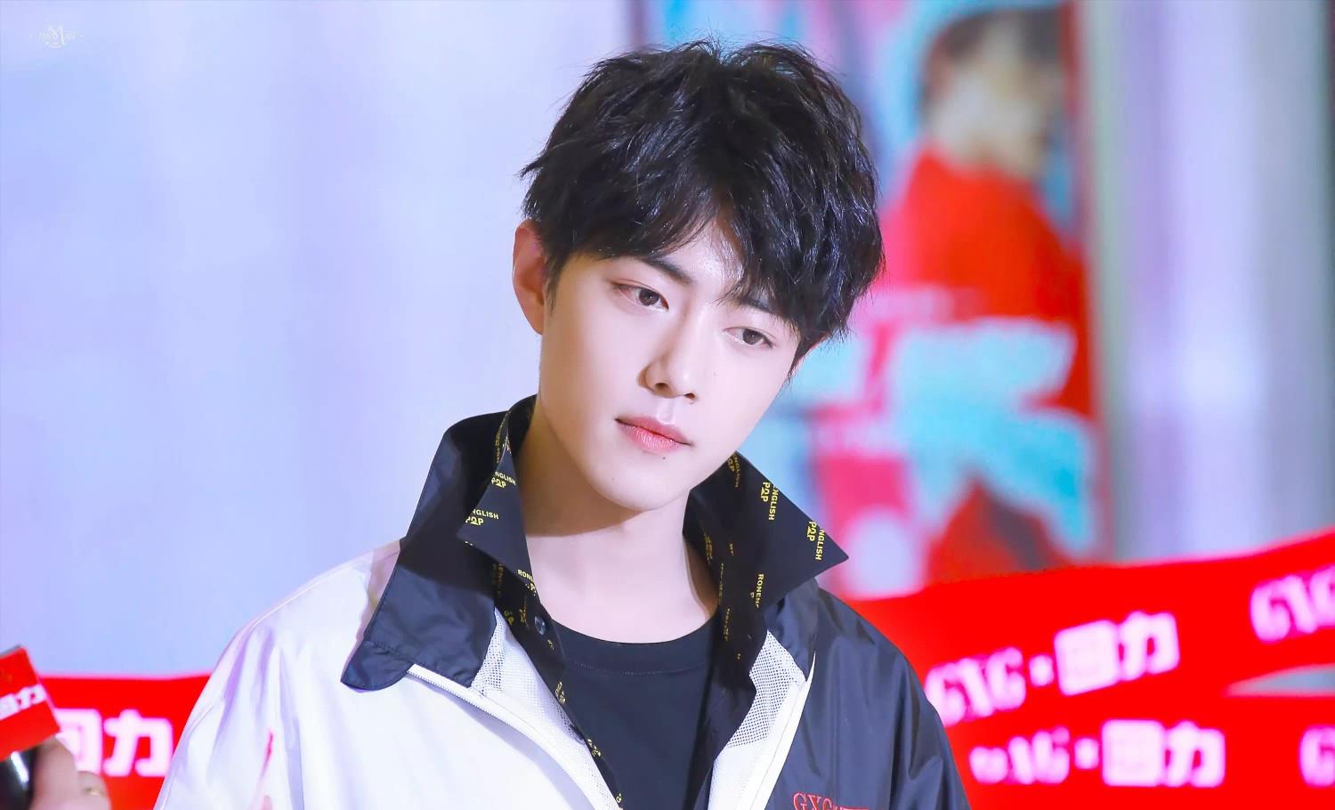 肖战|肖战将开启霸屏模式，3部剧或同时开播，魏无羡不再是唯一标签