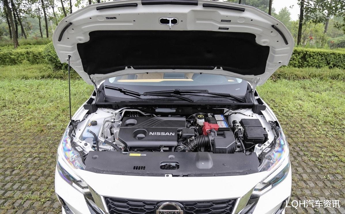 丰田卡罗拉▲10.9万的日产大沙发，油耗4.9L，月销41000+辆，比卡罗拉还畅销