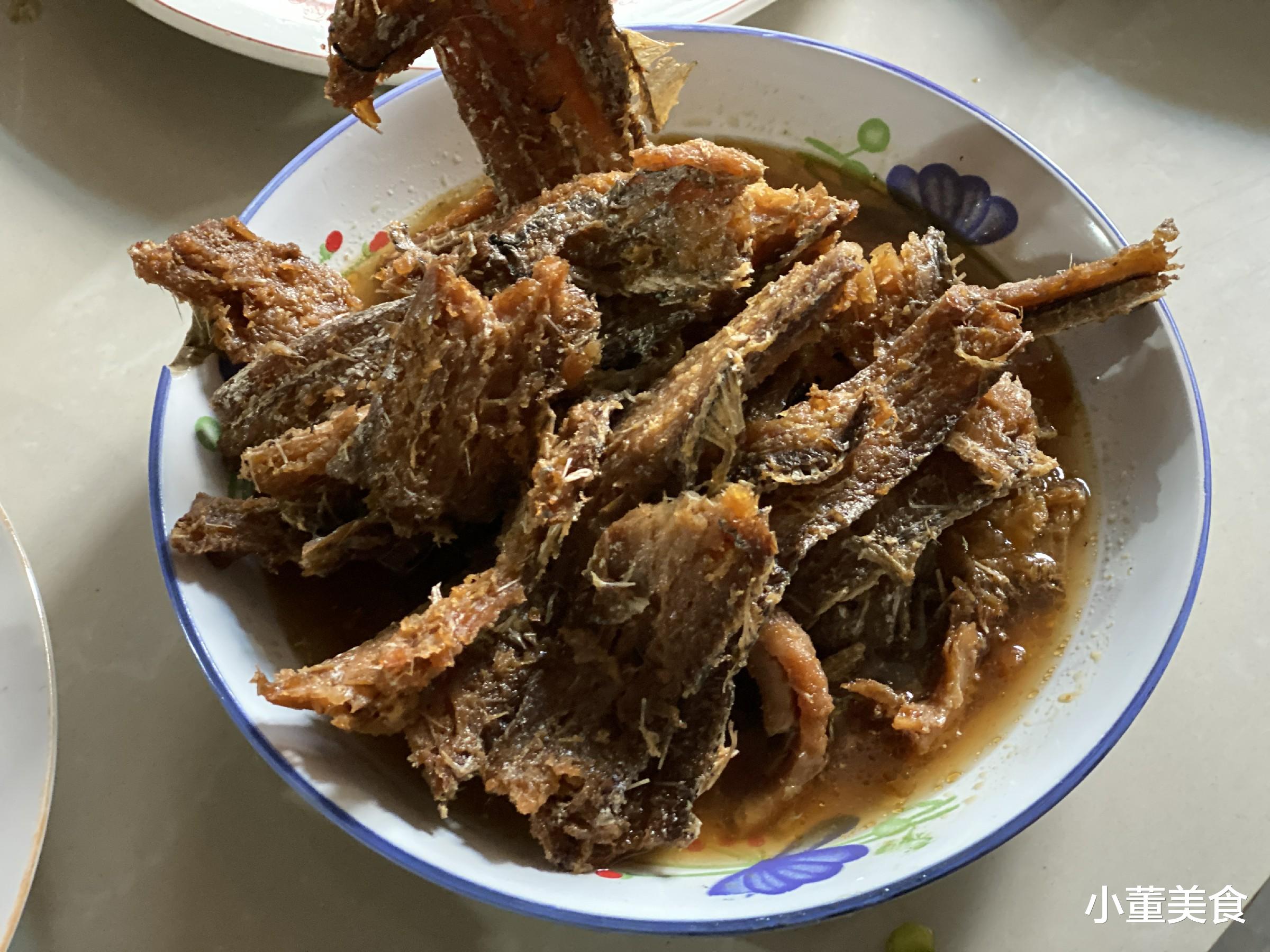 凉拌|中秋媳妇回娘家，老丈人准备十几道菜，晒朋友圈火了，网友：羡慕