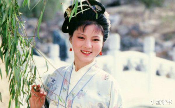 贾宝玉|袭人和宝玉偷试为何不孕?两碗菜、一件大毛衣服,都是避孕法宝