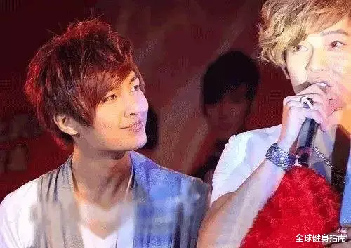 『男团』中国身材最好的偶像男团！唱跳rap一概垃圾，却为何让万千少女难以自拔？