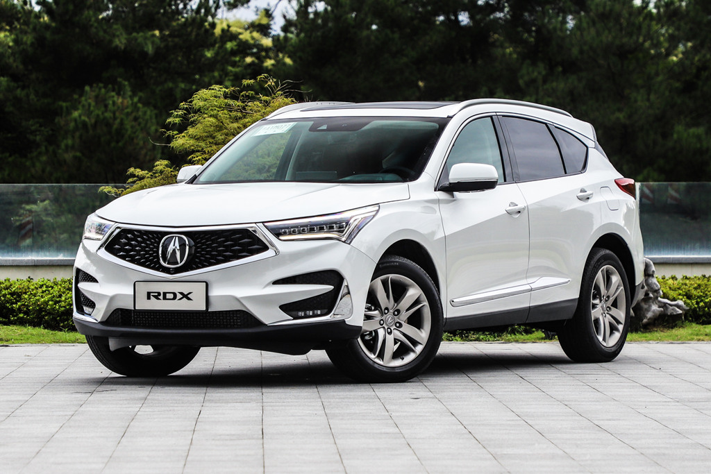 丰田汉兰达|30万预算，放着这4款豪华中型SUV不要，非得买汉兰达？