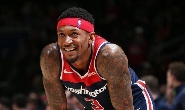 「火箭队」火箭改口！“伯乐”教练成新帅首选！中锋或拒绝火箭900万合同