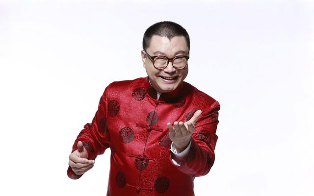 著名歌星尹相杰近况瘦到皮包骨认不出紧随于文华落魄像跟班