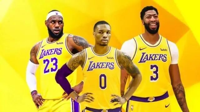 湖人队|4年1.94亿，三当家比詹姆斯还贵？湖人疯了才会交易他