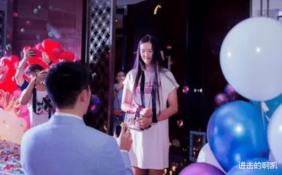 张常宁@张常宁婚礼已定？吴冠希这样说，连生孩子都安排上了