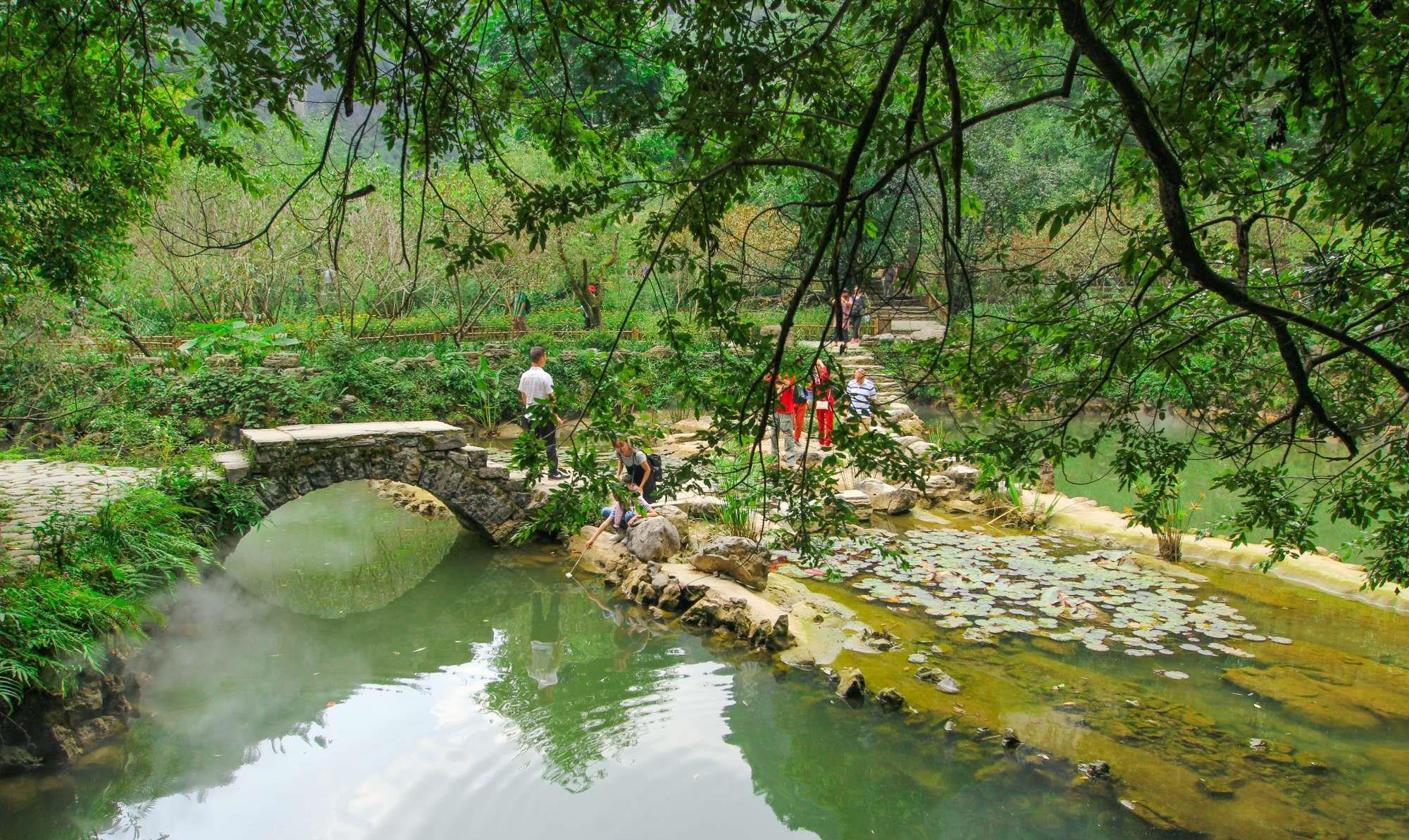 重庆@世上真有“桃花源”，藏在重庆大山深处，与贵州湖南湖北四省交界