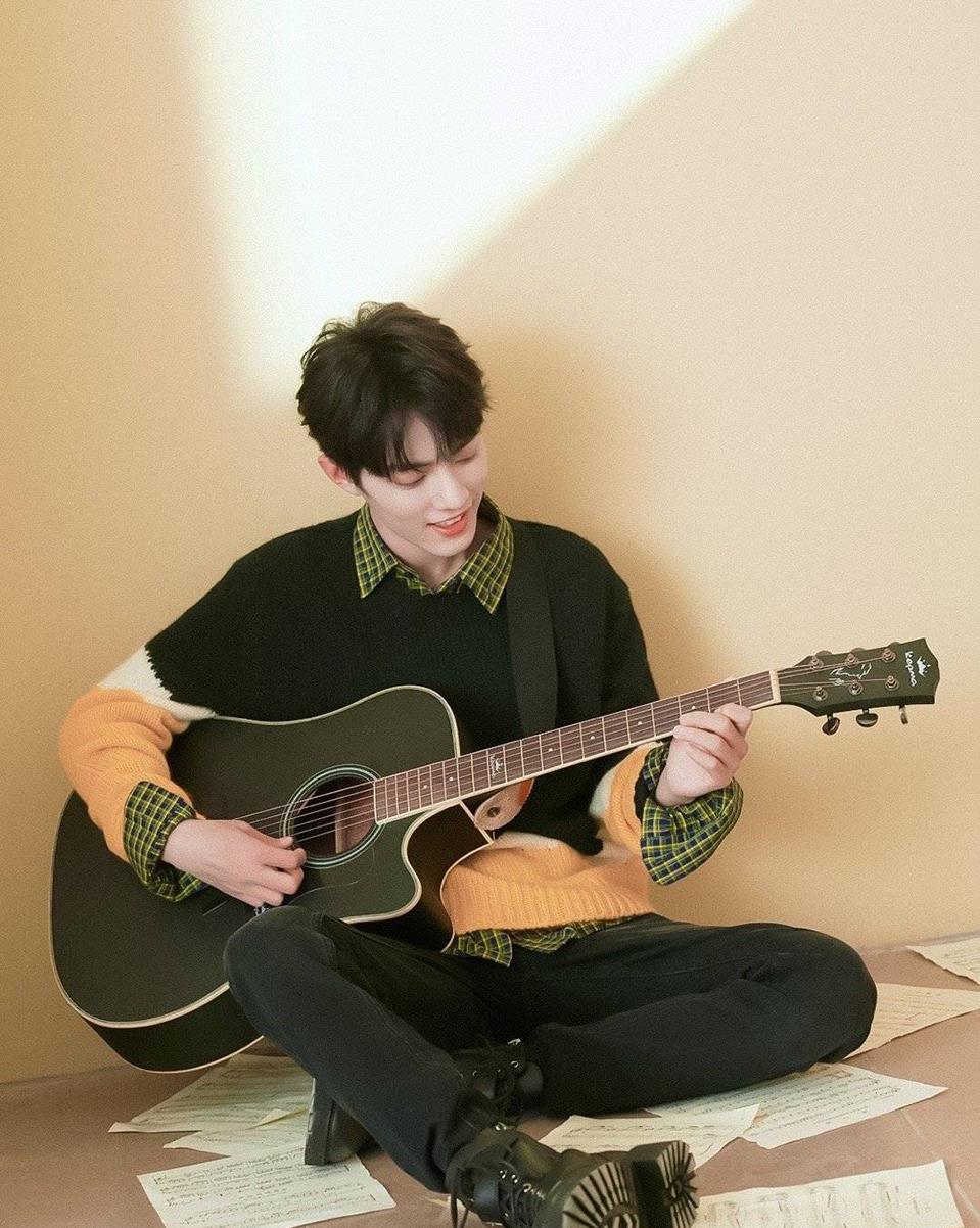 「肖战」肖战代言品牌最新海报上线！将恶意化为宠爱，27日天涯人送来祝福