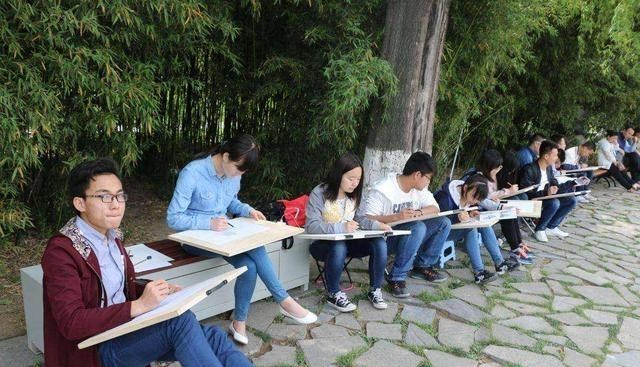 #酒店管理#大学里面“虚有其名”的5大专业，名气听起来高端，毕业就后悔