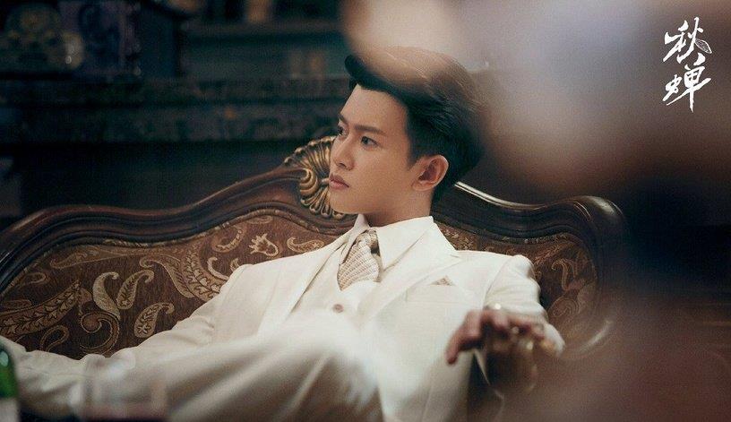 「任嘉伦」10个民国剧特工，任嘉伦《秋蝉》穿西装、风衣、皮衣帅到没朋友