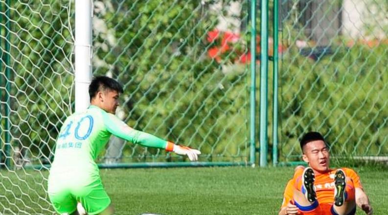 热身赛■鲁能热身赛时间浮现，两支球队有望赴济参赛，李霄鹏检验冬训成果