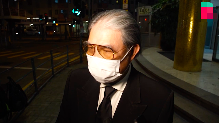 霍启刚|霍启刚奶奶出殡!郭晶晶带亲妈现身给足老公面子,3子女罕见同框