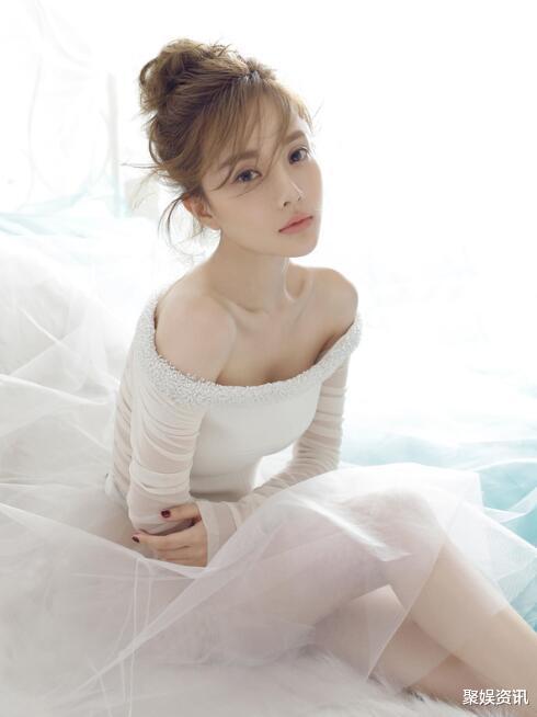 『李小璐』把自己拍成“烂片女王”，出道“22年”不温不火，如今却在抖音里火了