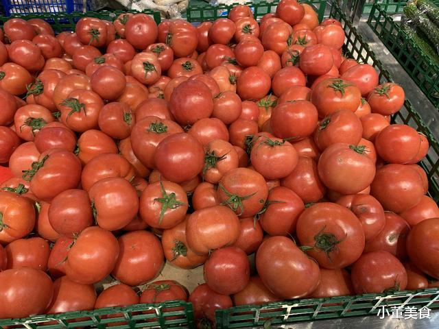 玉米@去菜市场买菜时,聪明人从不买这4种菜,菜贩子:我们自己都不吃