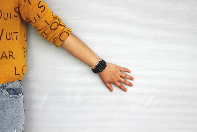 小米科技■价格为小米手环两倍的Amazfit 米动手表1S凭什么可以完虐小米手表