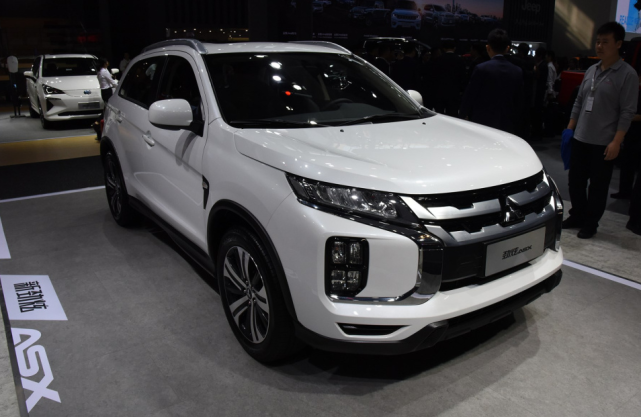 三菱■三菱总算听劝!2020款不到10万上市,曾至少12万,颜值还帅了