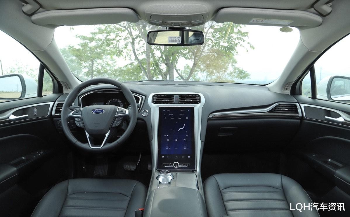 蒙迪欧▲别总盯着雅阁、凯美瑞看，福特蒙迪欧焕新上市，降价后15万多