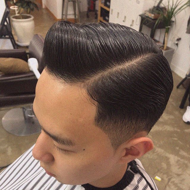 『男士发型』简单又大方的男士发型，今年就这样剪，帅气有精神