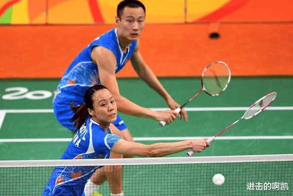 『赵芸蕾』羽坛身家过亿的女冠军，33岁貌美依旧，而前男友却娶了她搭档！