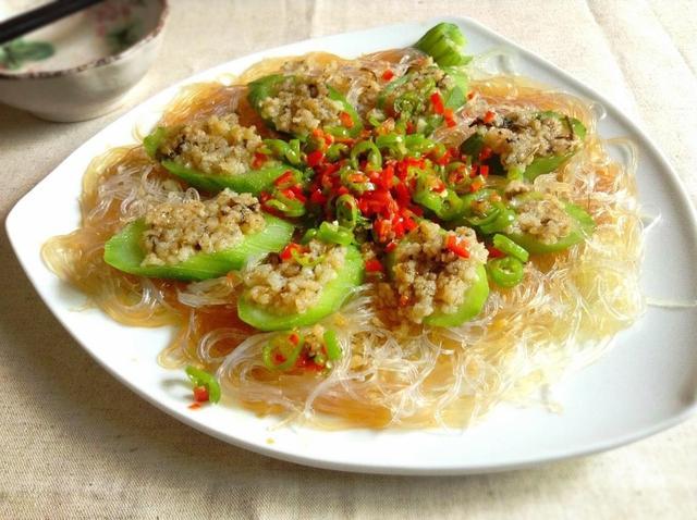 丝瓜|分享几道清淡的小炒菜，每道色香味俱全，吃一次就念念不忘