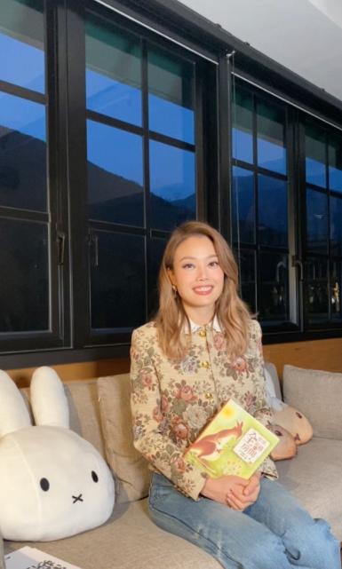 谢安琪|乐坛天后豪宅曝光，容祖儿柜子堆满奖杯，谢安琪落地窗海景无敌