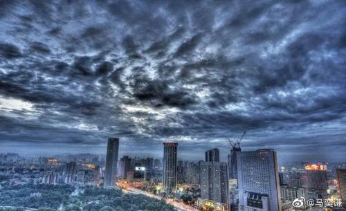 「电子商务」又一电商巨头宣布退场，会员总数超千万，创始人携款260亿跑路