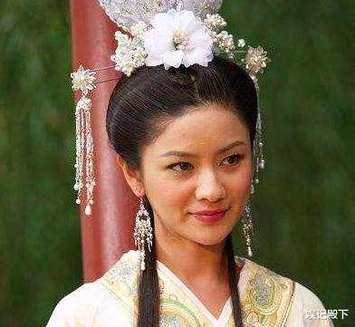 天仙配|现在再看天仙配，七个仙女扮演者有六个超大牌明星，当时咋没发现