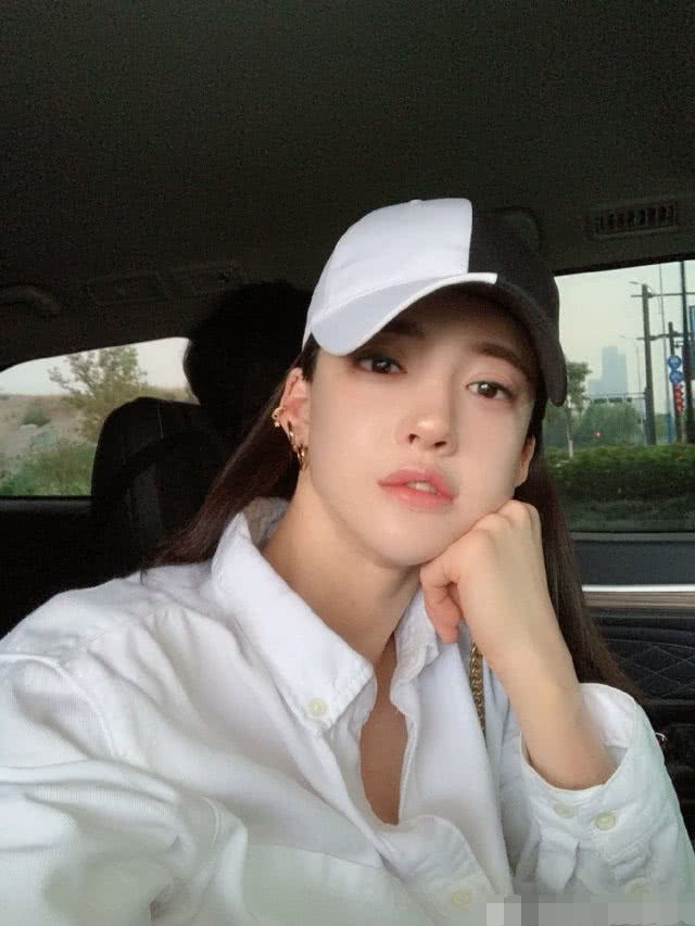 【潘南奎】潘南奎这样的颜值,大学却没收到情书,看到照片我信了