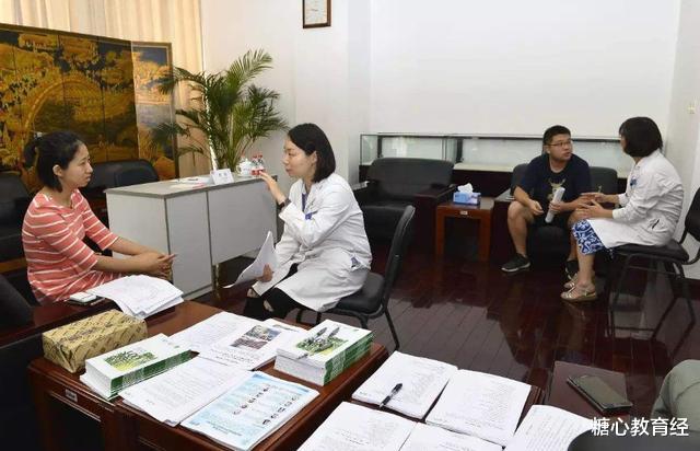 |未来女生“最吃香”的3个专业，就业轻松薪资高，关键不容易失业