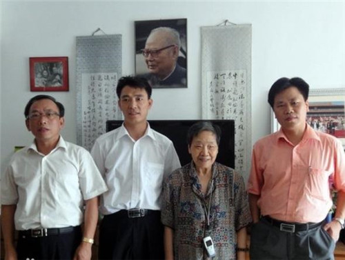 十大元帅|她是唯一健在的十大元帅夫人，今93岁身体硬朗，孙女曾参加好声音