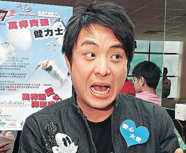 周星驰|他与周星驰老死不相往来，“反周”第一人，后来沦落成这样