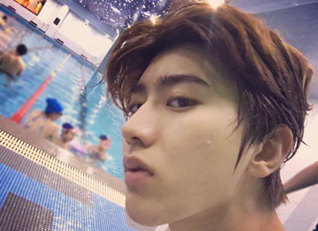 奔跑吧兄弟|有种“整容”叫跑男团素颜，baby热巴太真实，看到蔡徐坤我酸了