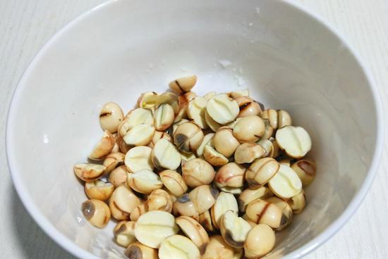 莲子|立秋将至,迷上了这碗汤,养血安神,比老鸭汤还好喝