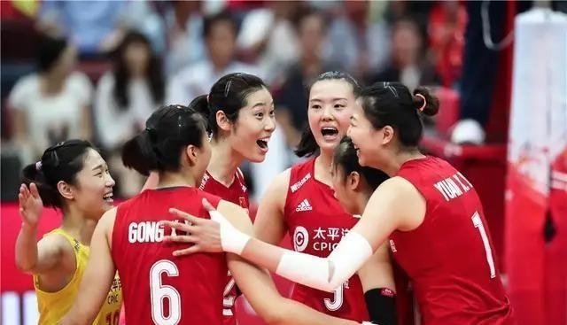 郎平|朱婷恩师郎平的中国女排国家队关门弟子现身了！不是梅笑寒、孙燕