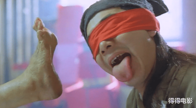 张卫健|1994年，张卫健舔了脚底板也没能赢周星驰，害惨了邓光荣