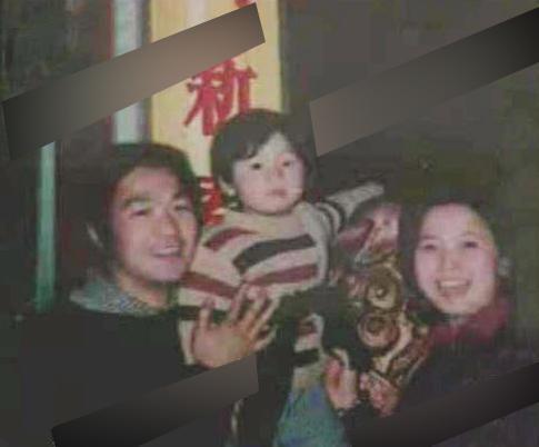 成龙▲指责李连杰、赵本山抛弃妻子，取笑成龙，网红男想出名想疯了！