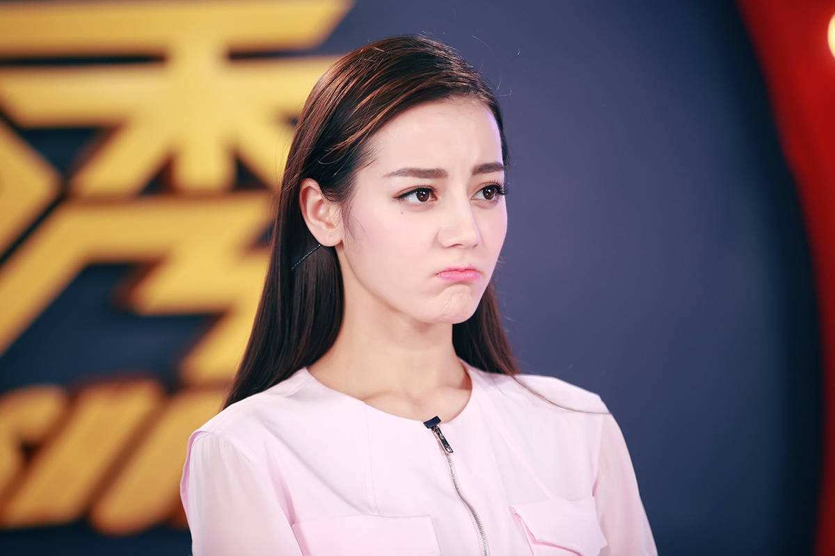 迪丽热巴|中国最美的女演员排名前八名，竟然有她，最后一位秒杀无数宅男 。