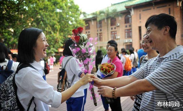 |高考后别急着放松，成绩出来前这几件事要安排好，关系到入学