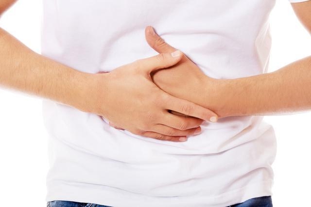 胃癌|胃有没有癌变，腹部会表现出来，若没有这几个症状，胃没问题