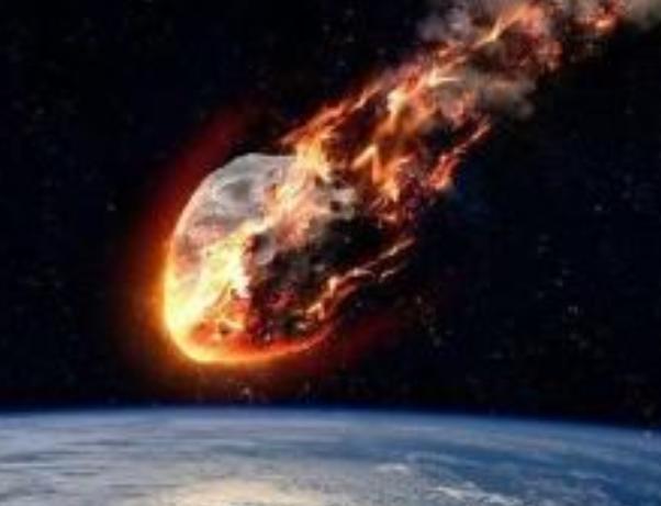 『霍金』预言成真？一火球划过欧洲多国上空，霍金末日论正在变成现实？