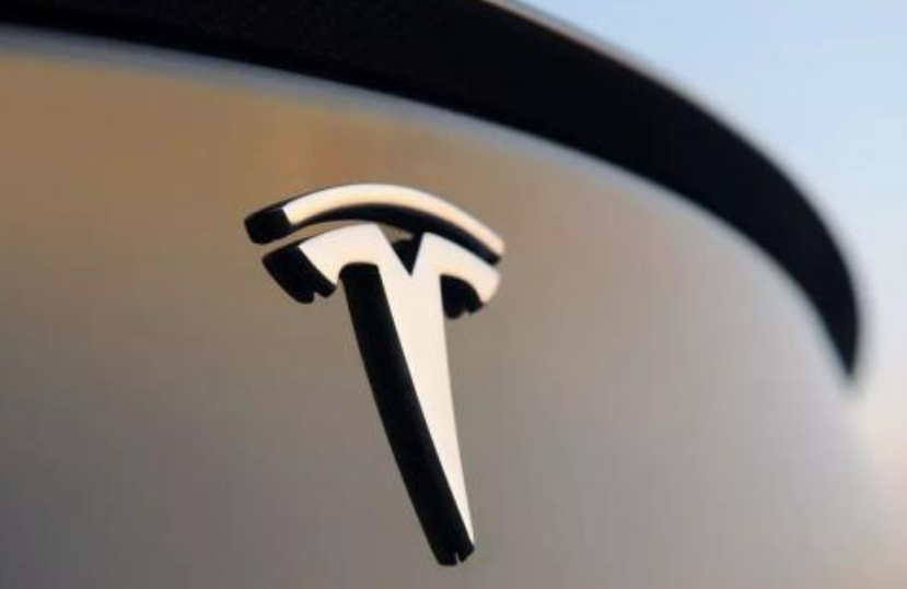 [吉利汽车]3年前买的特斯拉新能源，如今电池还能跑多远？说出来别不信