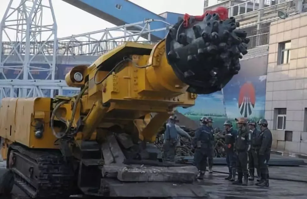 [芯片]卡中国脖子的35项技术！