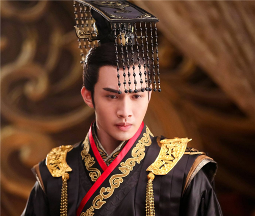 秦始皇陵■秦始皇陵墓为何至今仍未发掘?专家:你看下卫星云图,就全明白了